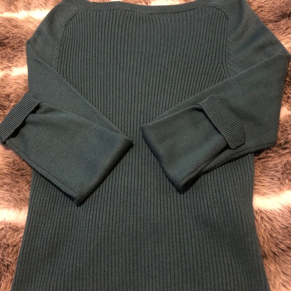 RW&CO sweater - Picture 4 of 5